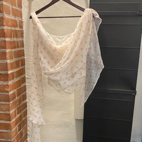 Harper Top - Picture 1 of 14